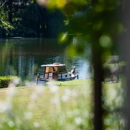 מלון La Reserve Restaurant