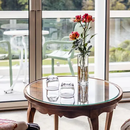 La Reserve Restaurant Hotel