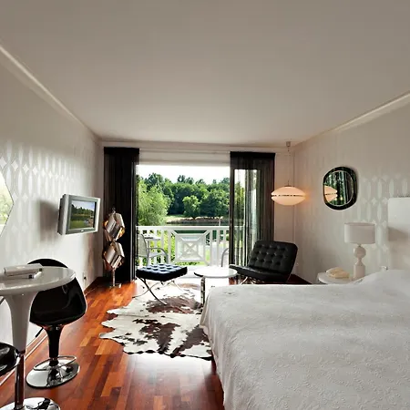 La Reserve Restaurant 5*