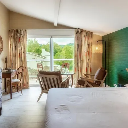 Hotel La Reserve Restaurant 5*