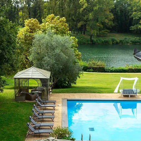 Hotel La Reserve Restaurant 5*