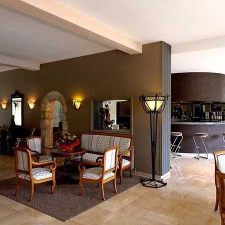 Hotel La Reserve Restaurant