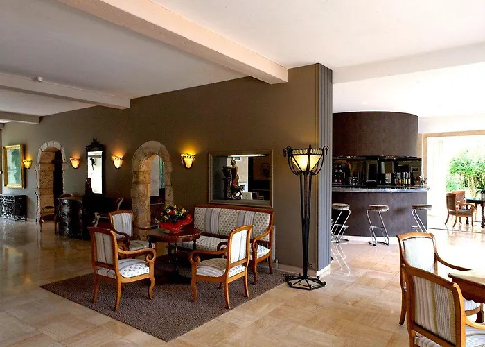 Hotel La Reserve Restaurant