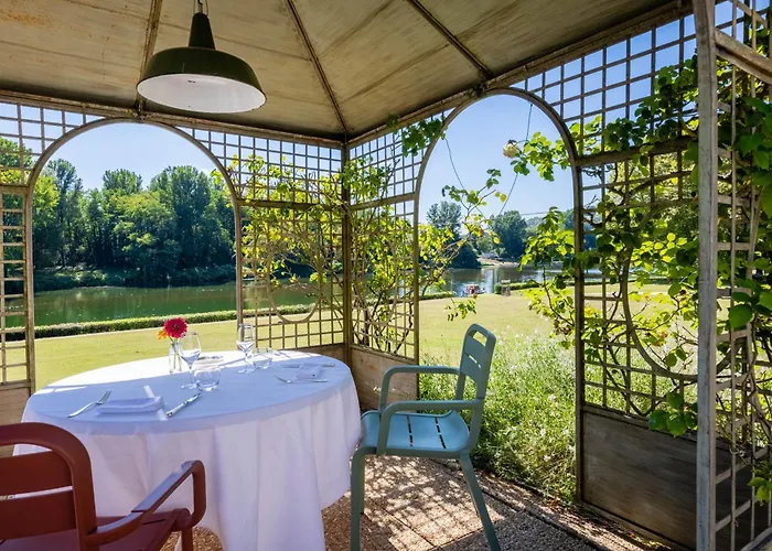 Hotel La Reserve Restaurant 5*