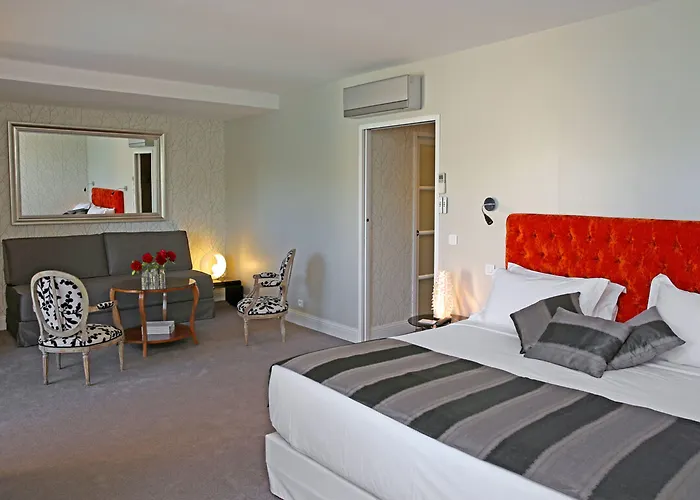 La Reserve Restaurant Hotel 5*