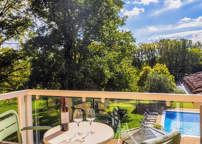 Hotel La Reserve Restaurant 5*